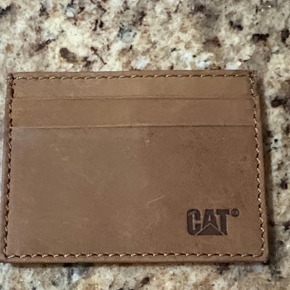 Caterpillar Tan Leather Card Holder with CAT‎ Logo